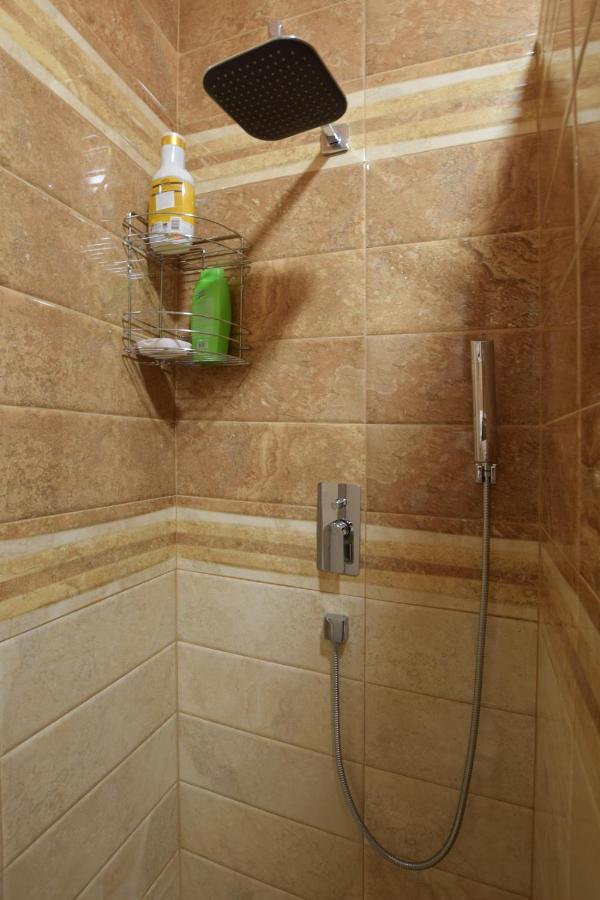 Crown Apartment - Your Most Comfortable Stay Beograd Eksteriør billede